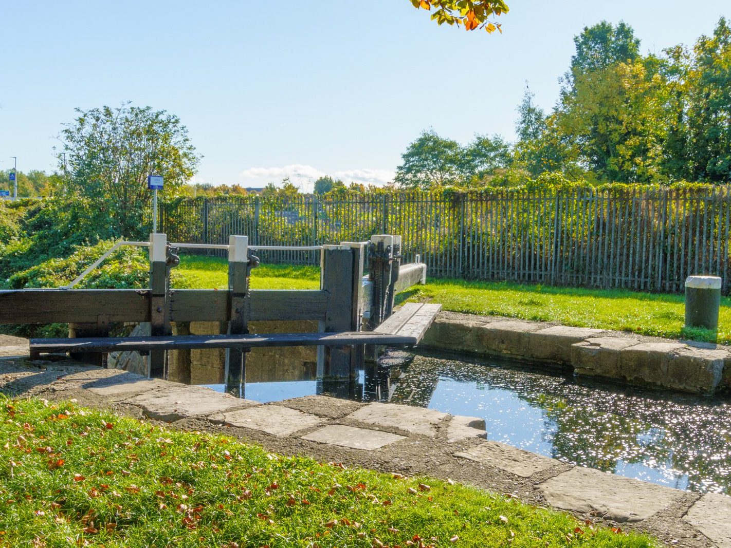 A WALK ALONG THE ROYAL CANAL FROM PELLETSTOWN TO ASHTOWN [THE 9TH LOCK]-242542-1