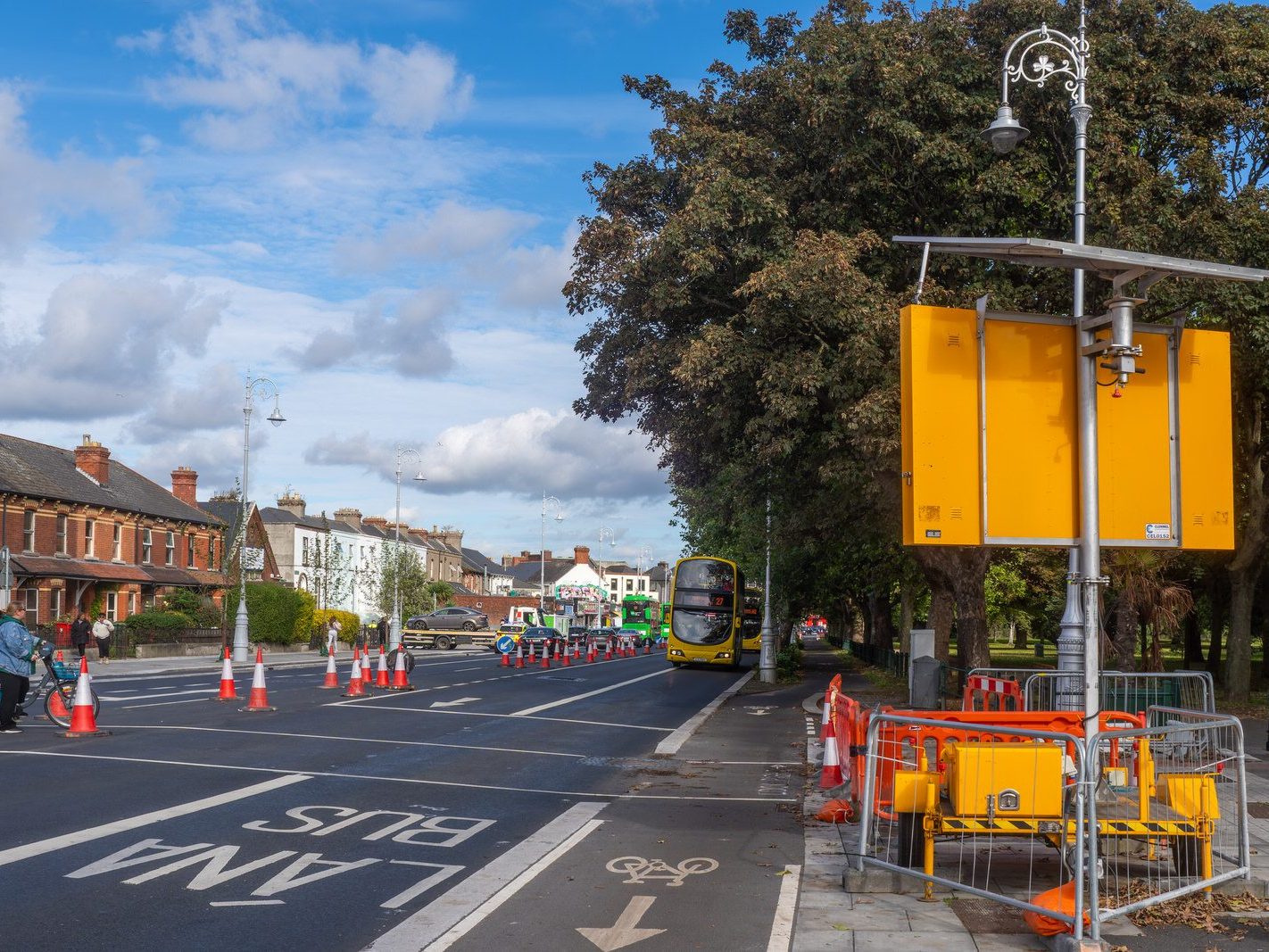 CLONTARF TO CITY CENTRE ROAD PROJECT [THE ANNESLEY BRIDGE TO MARINO IS STILL A WORK IN PROGRESS]-241933-1