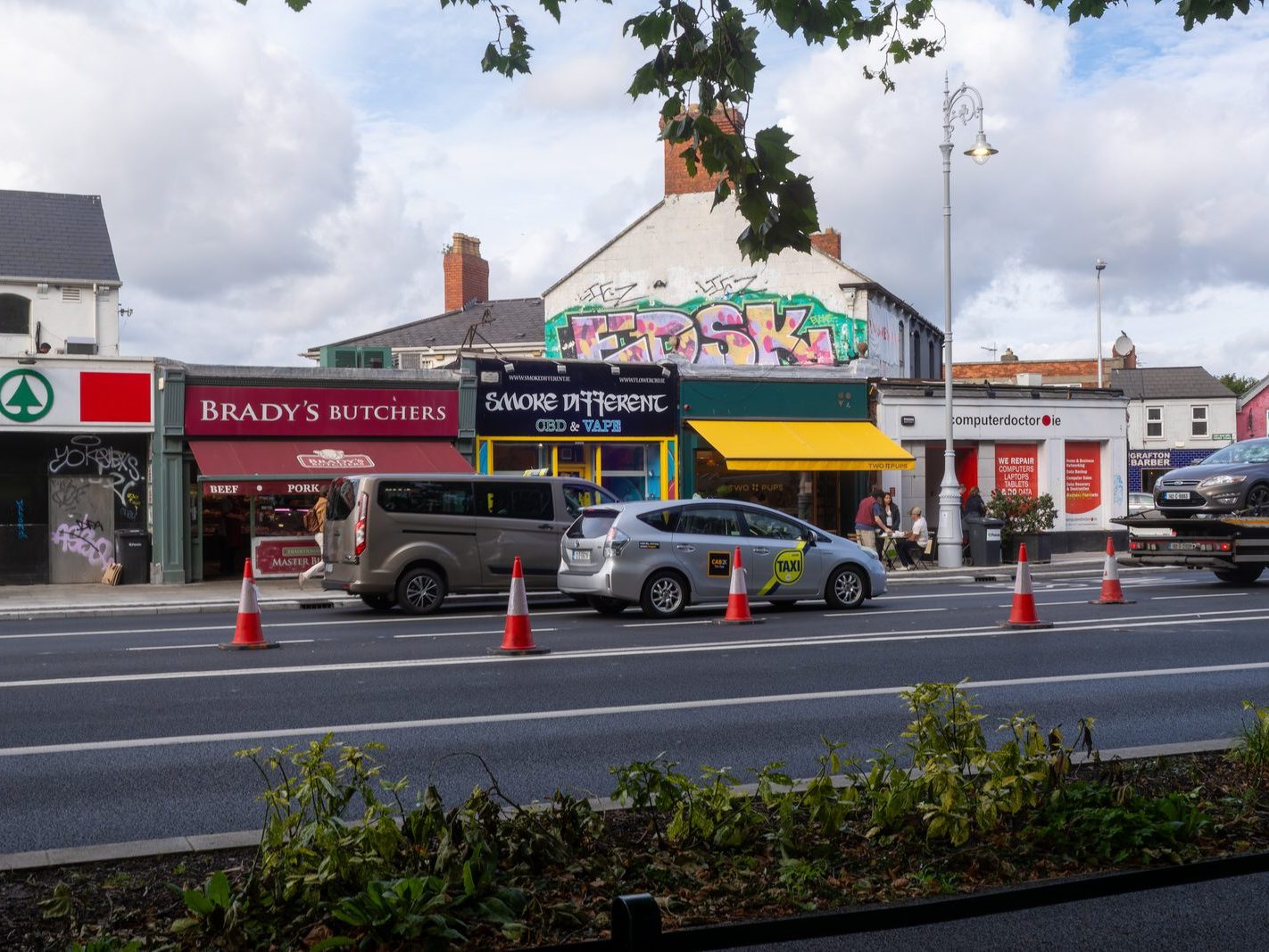 CLONTARF TO CITY CENTRE ROAD PROJECT [THE ANNESLEY BRIDGE TO MARINO IS STILL A WORK IN PROGRESS]-241942-1