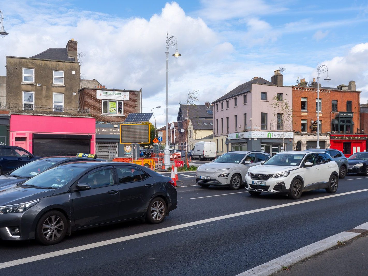 CLONTARF TO CITY CENTRE ROAD PROJECT [THE ANNESLEY BRIDGE TO MARINO IS STILL A WORK IN PROGRESS]-241945-1