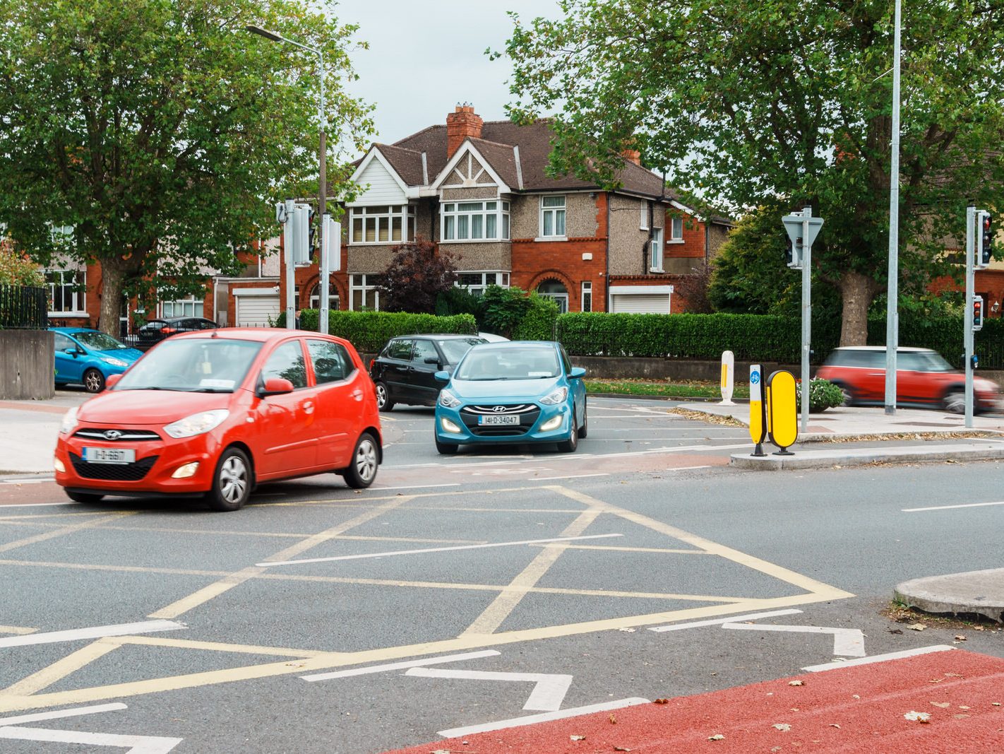 GRIFFITH AVENUE [NOW SERVICED BY THE NEW N2 BUS ROUTE]-242238-1