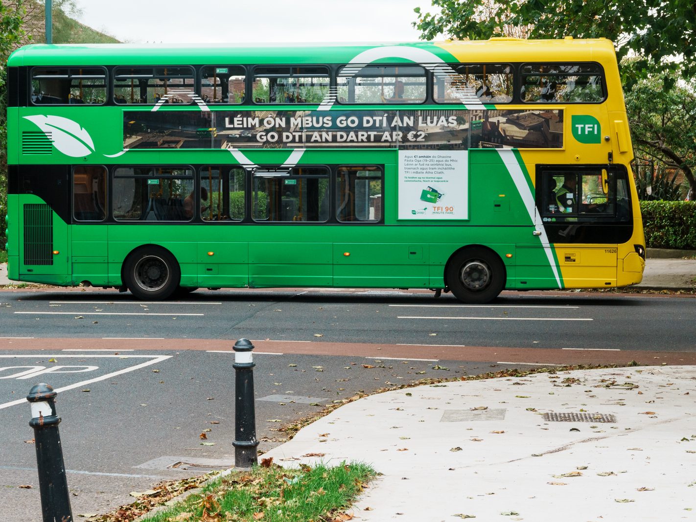 GRIFFITH AVENUE [NOW SERVICED BY THE NEW N2 BUS ROUTE]-242254-1