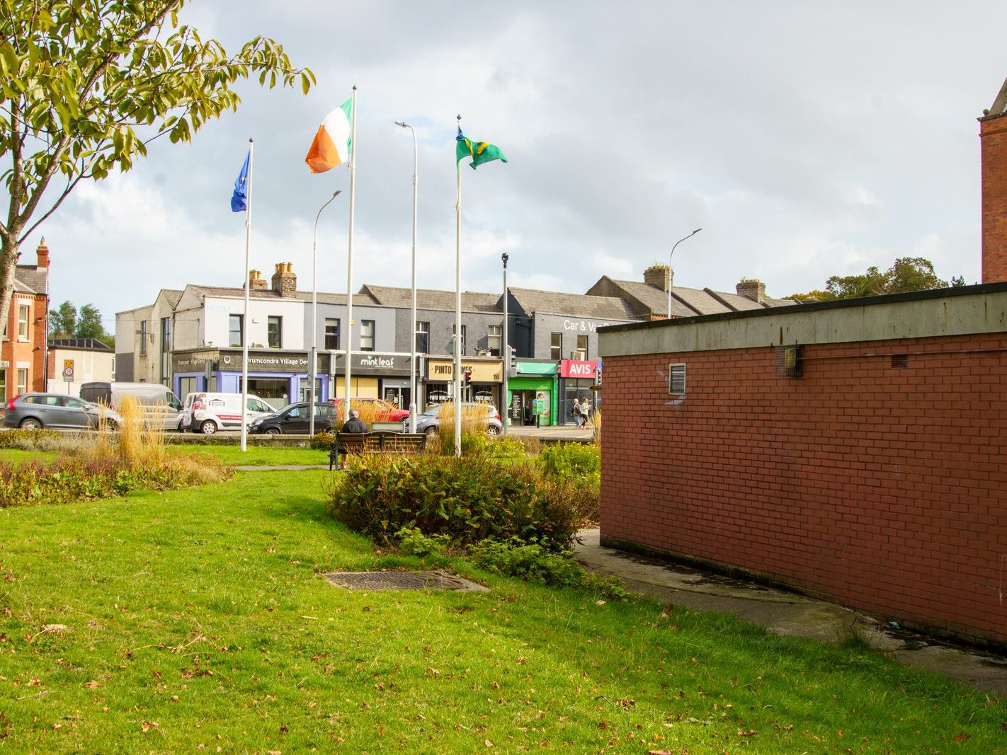 OUR LADY'S PARK [AT DRUMCONDRA BRIDGE NOW NAMED FRANK FLOOD FLOOD BRIDGE]-242304-1