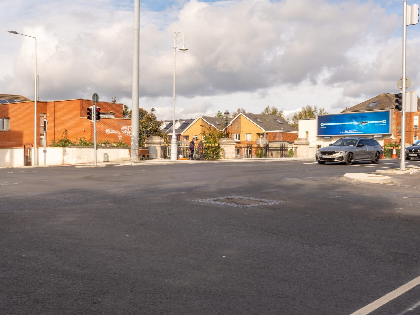 THE NORTH STRAND ROAD [NOW THAT THE CLONTARF TO CITY CENTRE ROAD PROJECT HAS BEEN COMPLETED]-241928-1