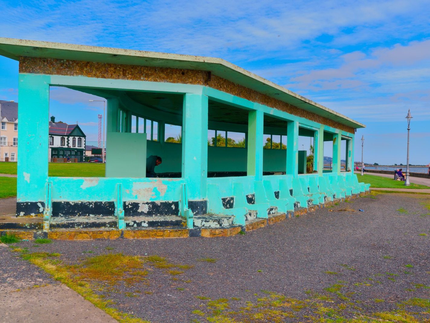 RETRO WIND SHELTERS AND OTHER STRUCTURES IN CLONTARF [DESIGNED IN 1934 BY HERBERT SIMMS]-244380-1