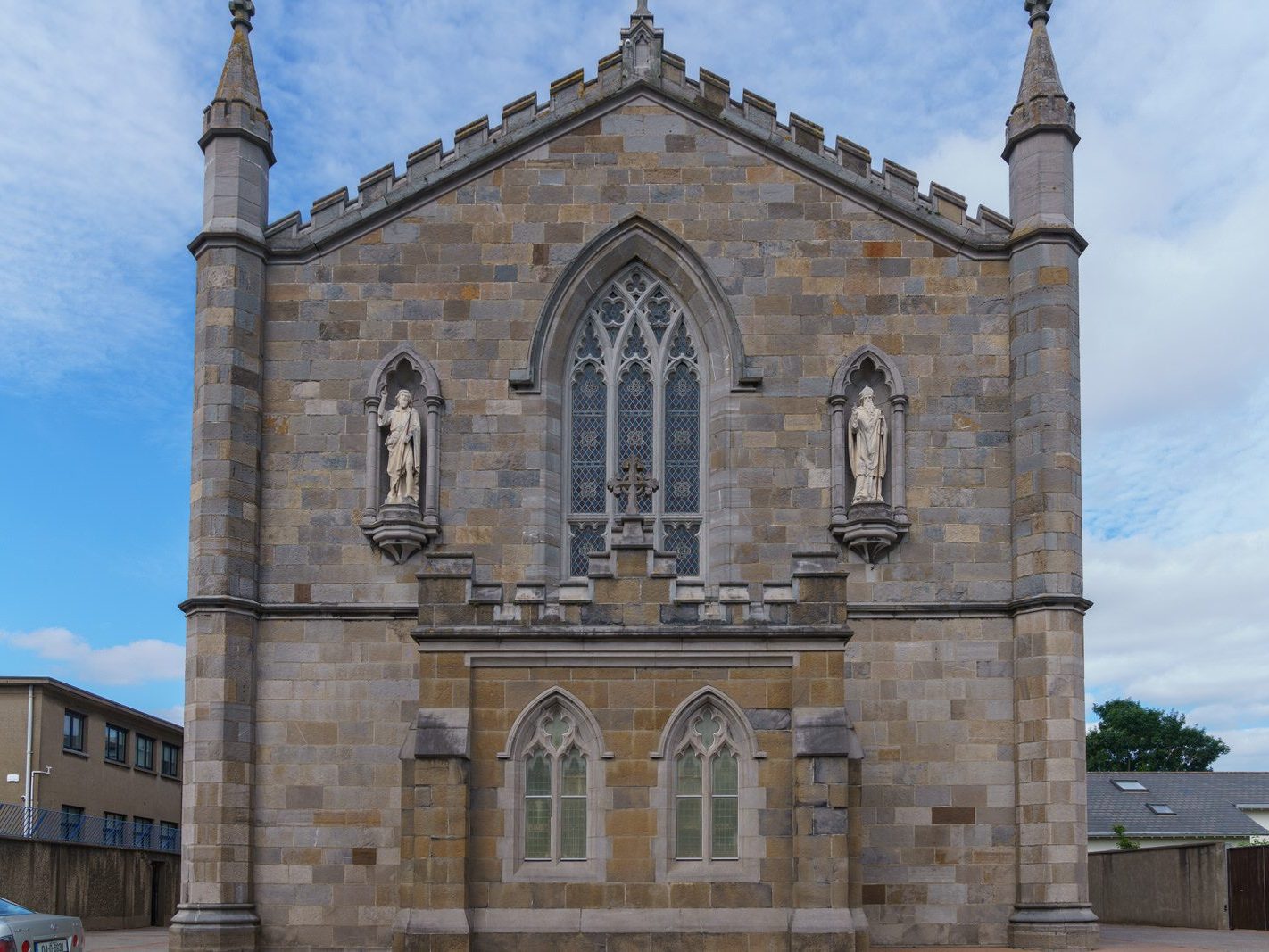 ST JOHN THE BAPTIST CATHOLIC CHURCH [CLONTARF ROAD AND CHURCH GATE AVENUE]-244361-1
