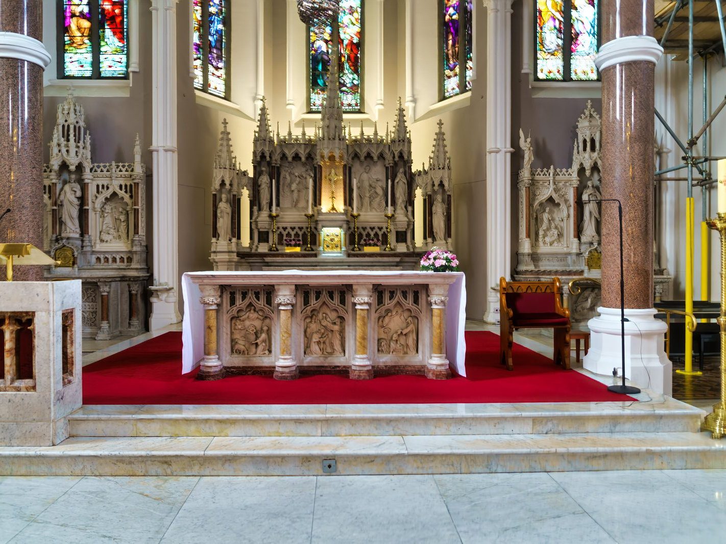 ST JOHN THE BAPTIST CATHOLIC CHURCH [CLONTARF ROAD AND CHURCH GATE AVENUE]-244371-1