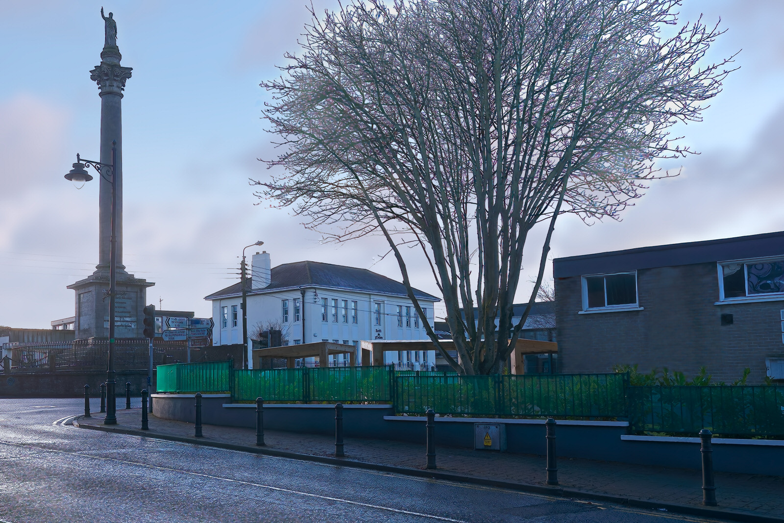 THE DUKE OF WELLINGTON MONUMENT IN TRIM [ERECTED IN 1817 AND DESIGNED BY JAMES BELL] 001