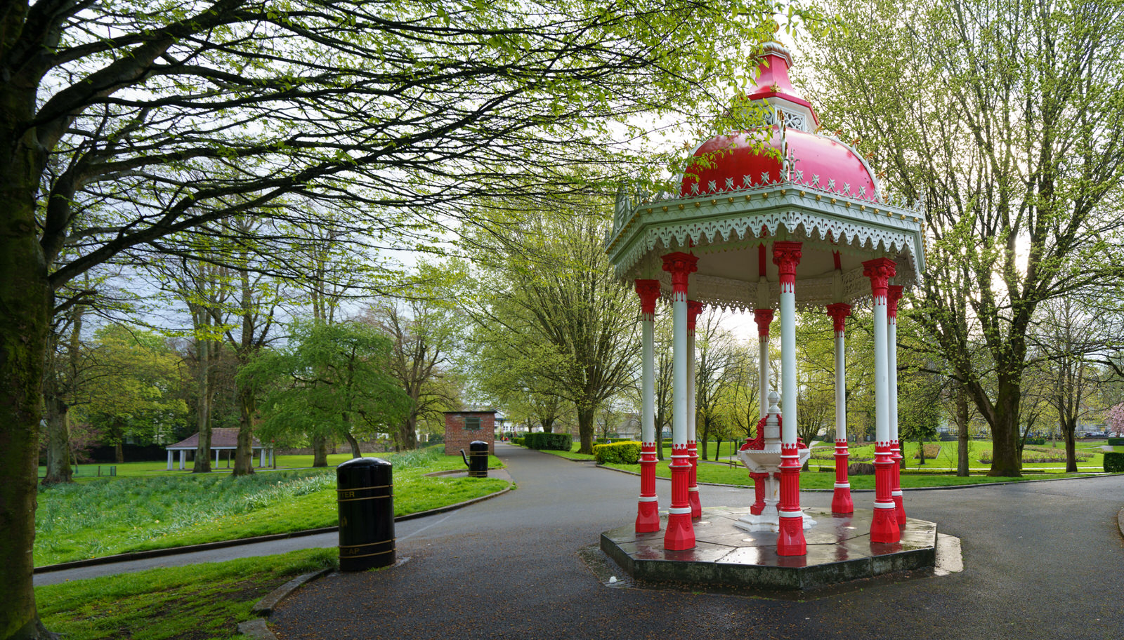 RUSSELL MEMORIAL FOUNTAIN