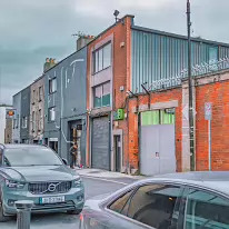 ELLIOTS BAKERY ON EAST ARRAN STREET [THE STORY BEHIND THE GRAFFITI LIKE LOGO]-260454-1