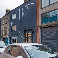 ELLIOTS BAKERY ON EAST ARRAN STREET [THE STORY BEHIND THE GRAFFITI LIKE LOGO]-260455-1
