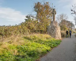 THE LAUGHANSTOWN ROADSIDE HIGH CROSS NEAR TULLY CHURCH [PHOTOGRAPHED USING A LEICA Q3]-259186