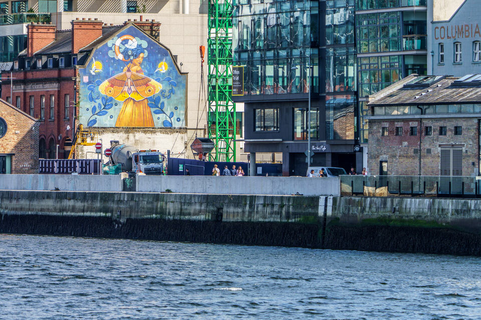 The artist behind the mural, Kathrina Rupit (aka KinMx), is a prominent visual artist