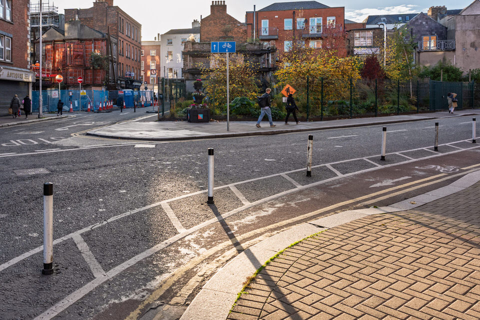 PRE HALLOWEEN SUNLIGHT ON PARNELL STREET AND BOLTON STREET 
