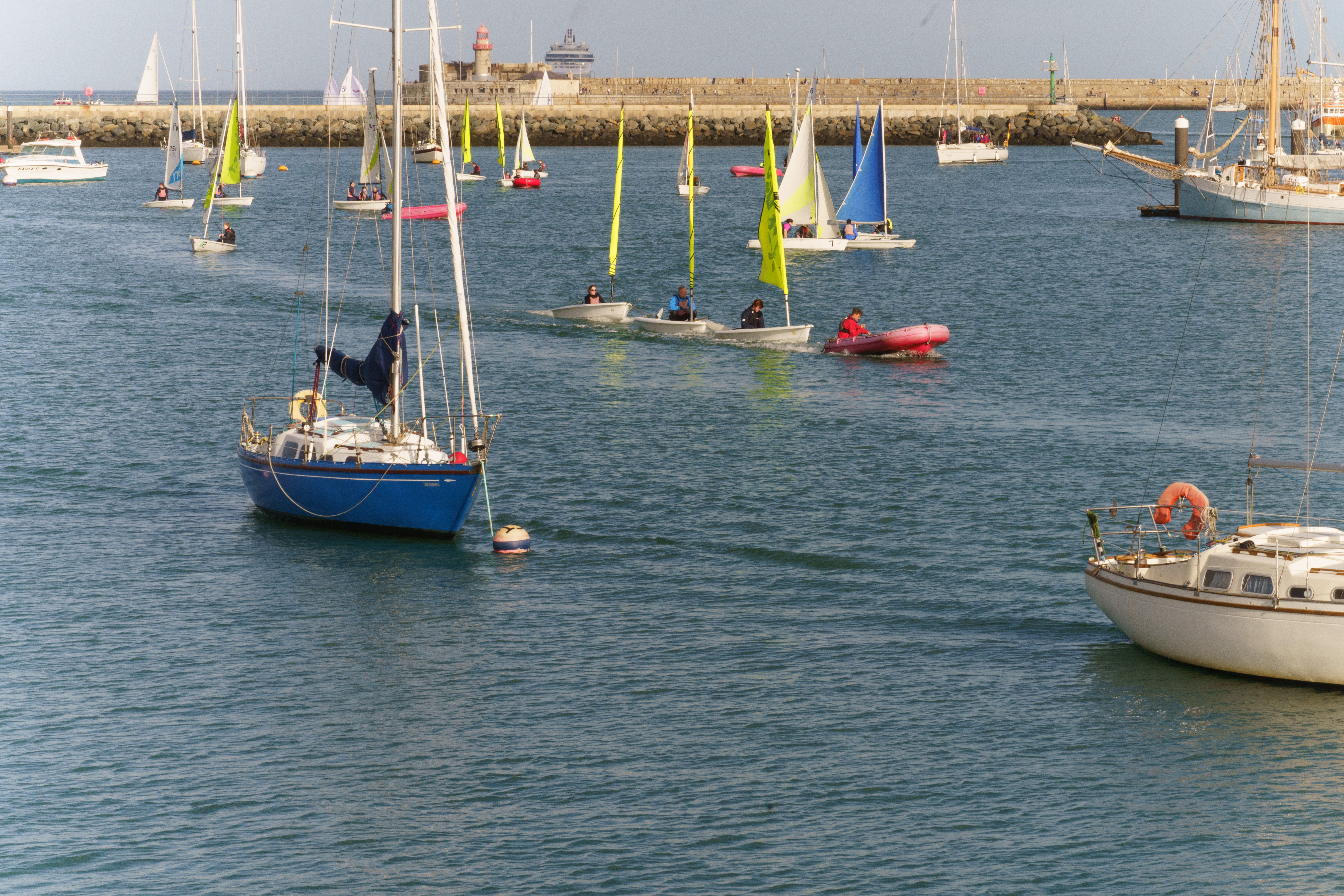 FOLLOW THE LEADER IN DUN LAOGHAIRE HARBOUR [LEARNING TO SAIL]
 002