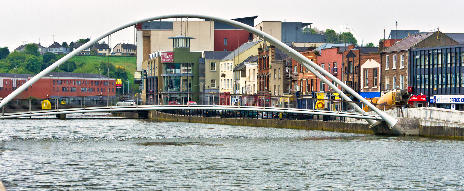 IN APRIL 2011 I VISITED DROGHEDA [AND PHOTOGRAPHED THE HUGH DE LACY PEDESTRIAN BRIDGE USING A SONY NEX-5]
 007