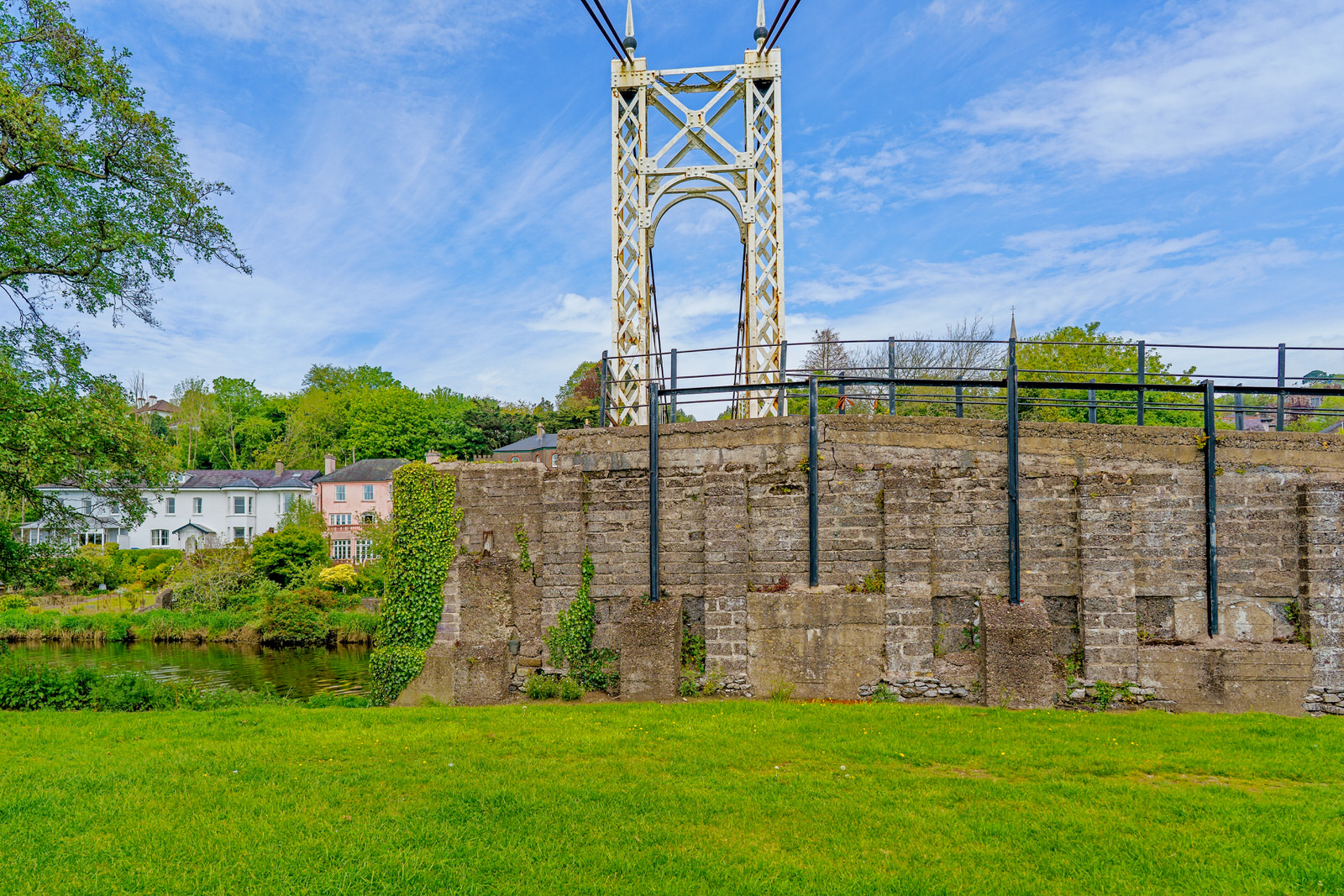 Shakey Bridge 2019