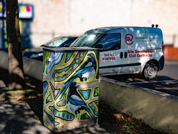 TWO FOR JOY Explore the "Two for Joy" street art in Swords by David Byrne and discover local murals near Swords Castle. This guide...