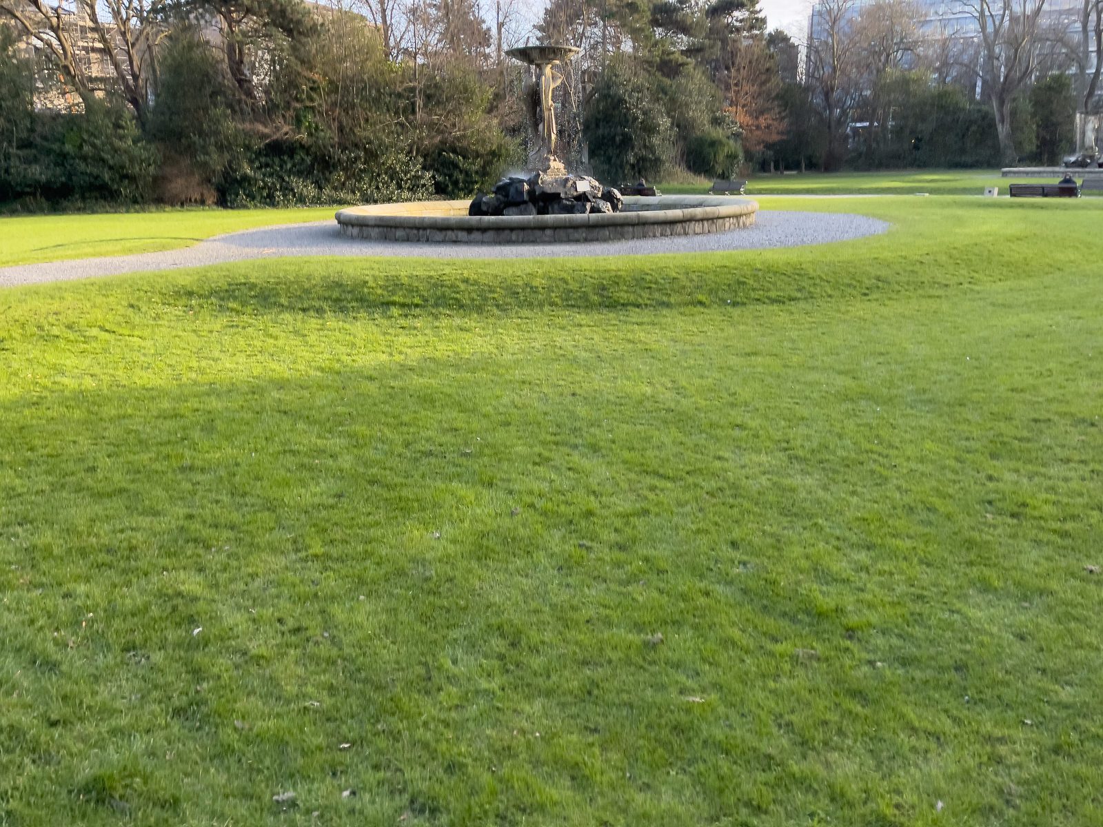 WATER FEATURES AT IVEAGH GARDENS 004