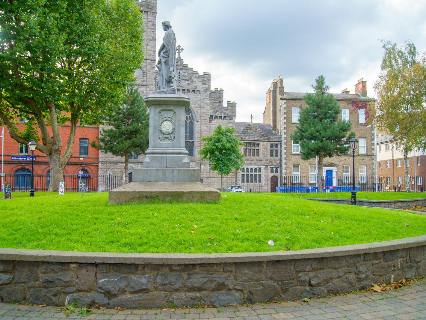 THE ÉIRE 1798 MEMORIAL [IS THE CENTRAL FEATURE OF SAINT MICHAN'S PARK IN DUBLIN] 005