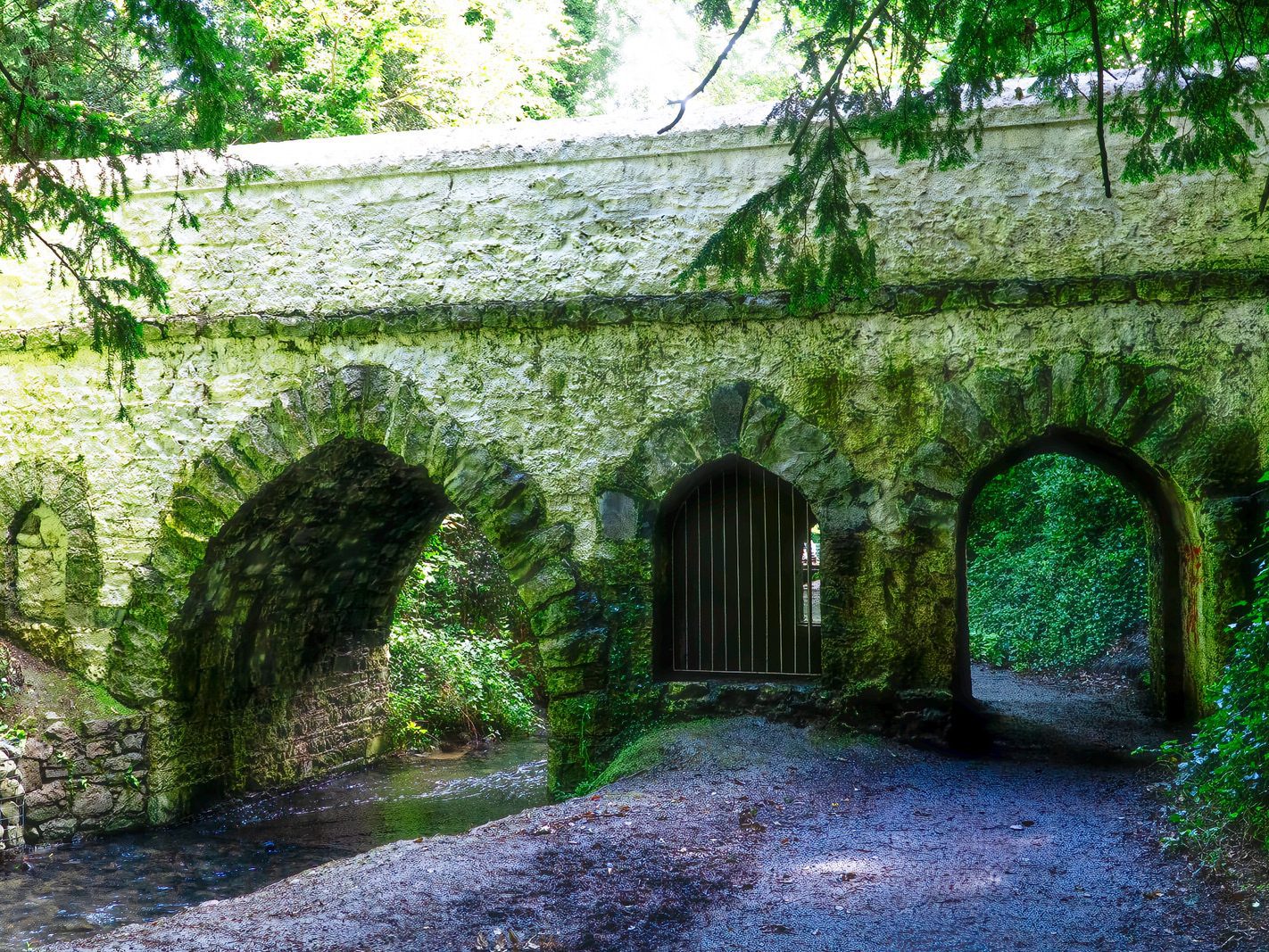 THIS IS CURRENTLY DESCRIBED AS THE GOTHIC BRIDGE [MANY GUIDES REFER TO IT AS THE BRIDGE AND HERMITAGE]-224698-1