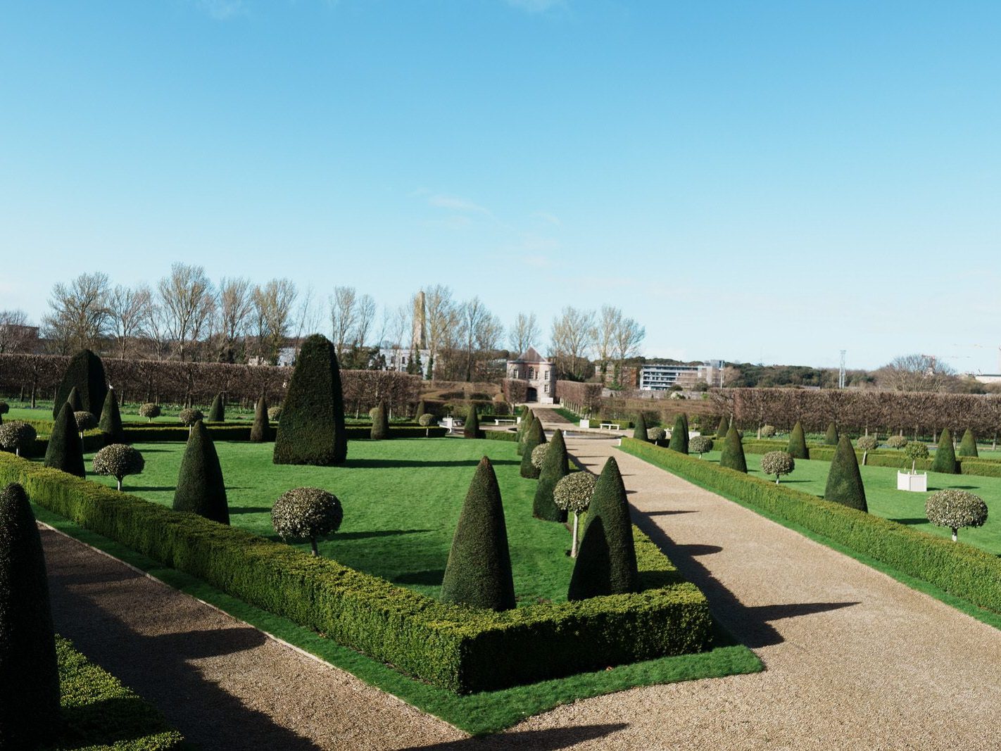 THE FORMAL GARDENS [AT THE IRISH MUSEUM FOR MODERN ART]-223143-1