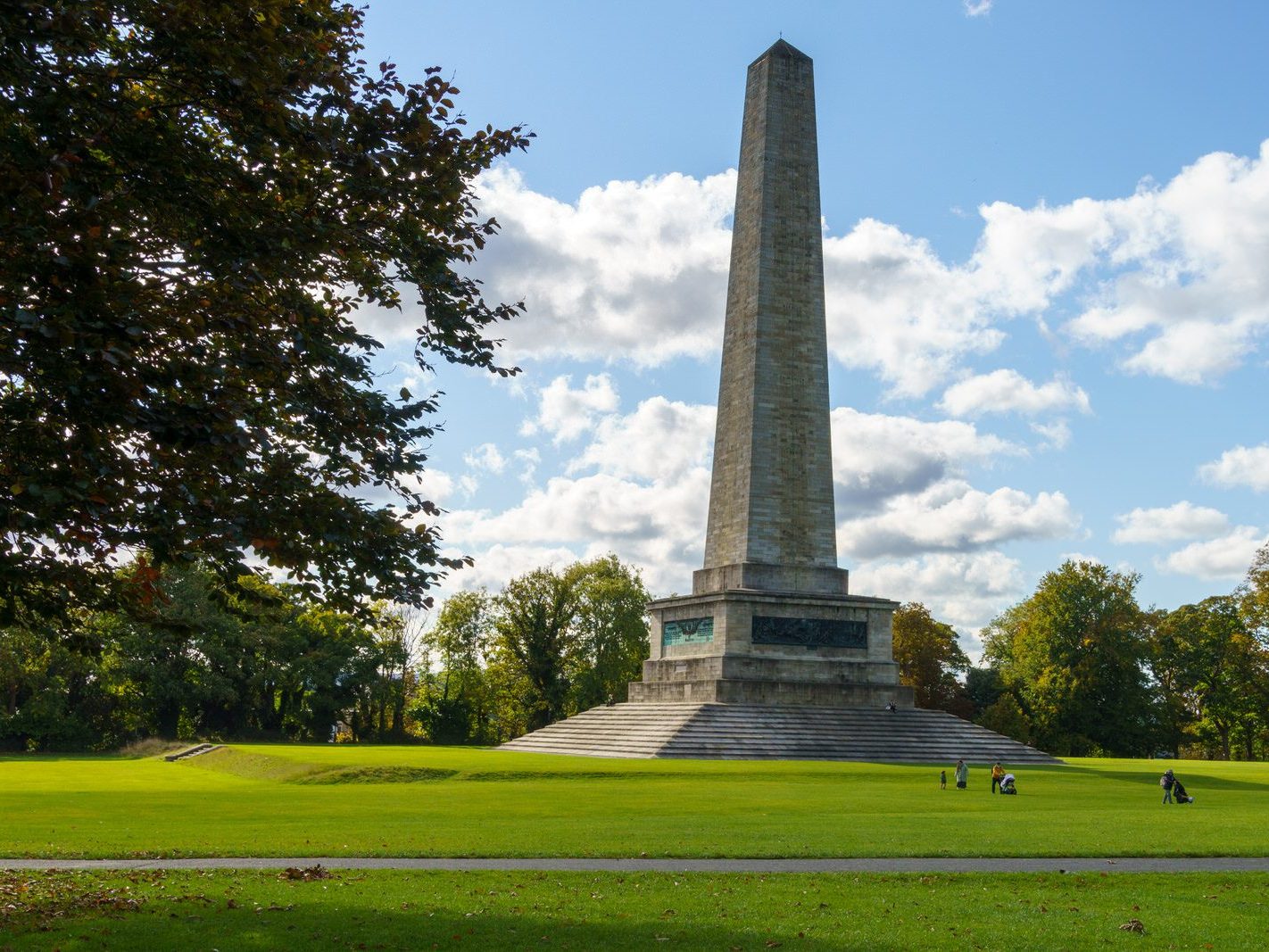 THE WELLINGTON OBELISK [PHOENIX PARK OCTOBER 2024]-243518-1