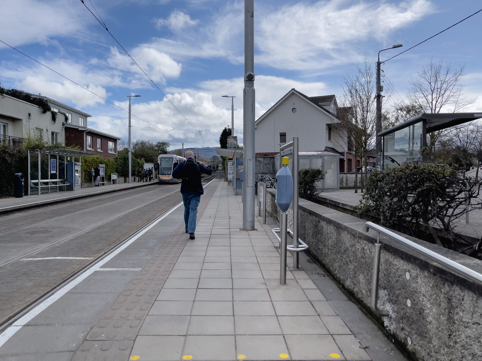 THE LUAS TRAM STOP AT WINDY ARBOUR AND THE IMMEDIATE AREA 024