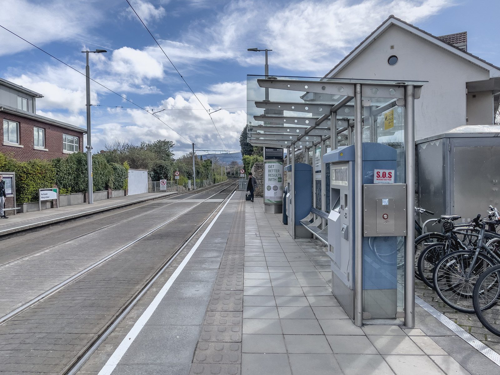 THE LUAS TRAM STOP AT WINDY ARBOUR AND THE IMMEDIATE AREA 021