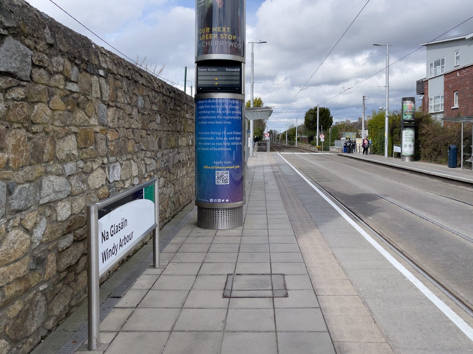 THE LUAS TRAM STOP AT WINDY ARBOUR AND THE IMMEDIATE AREA 033