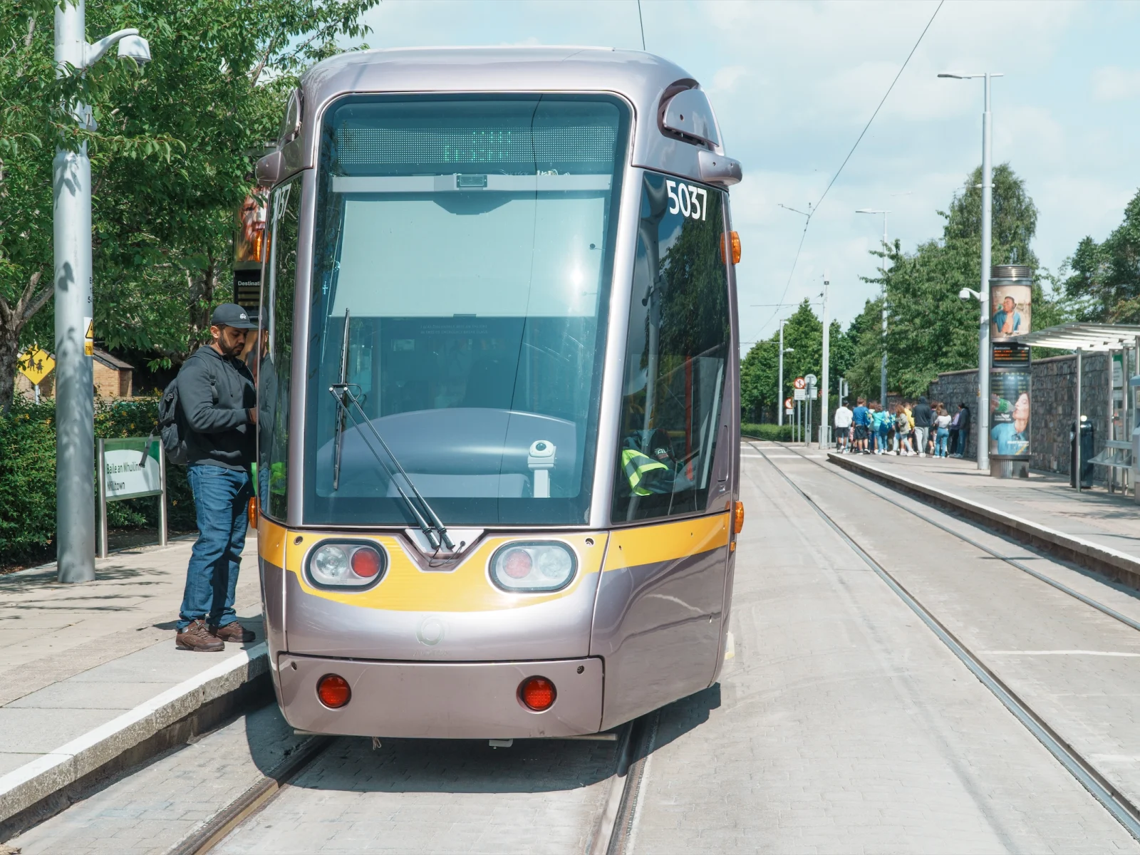 MILLTOWN LUAS TRAM STOP AND NEARBY [25 JULY 2023] 003