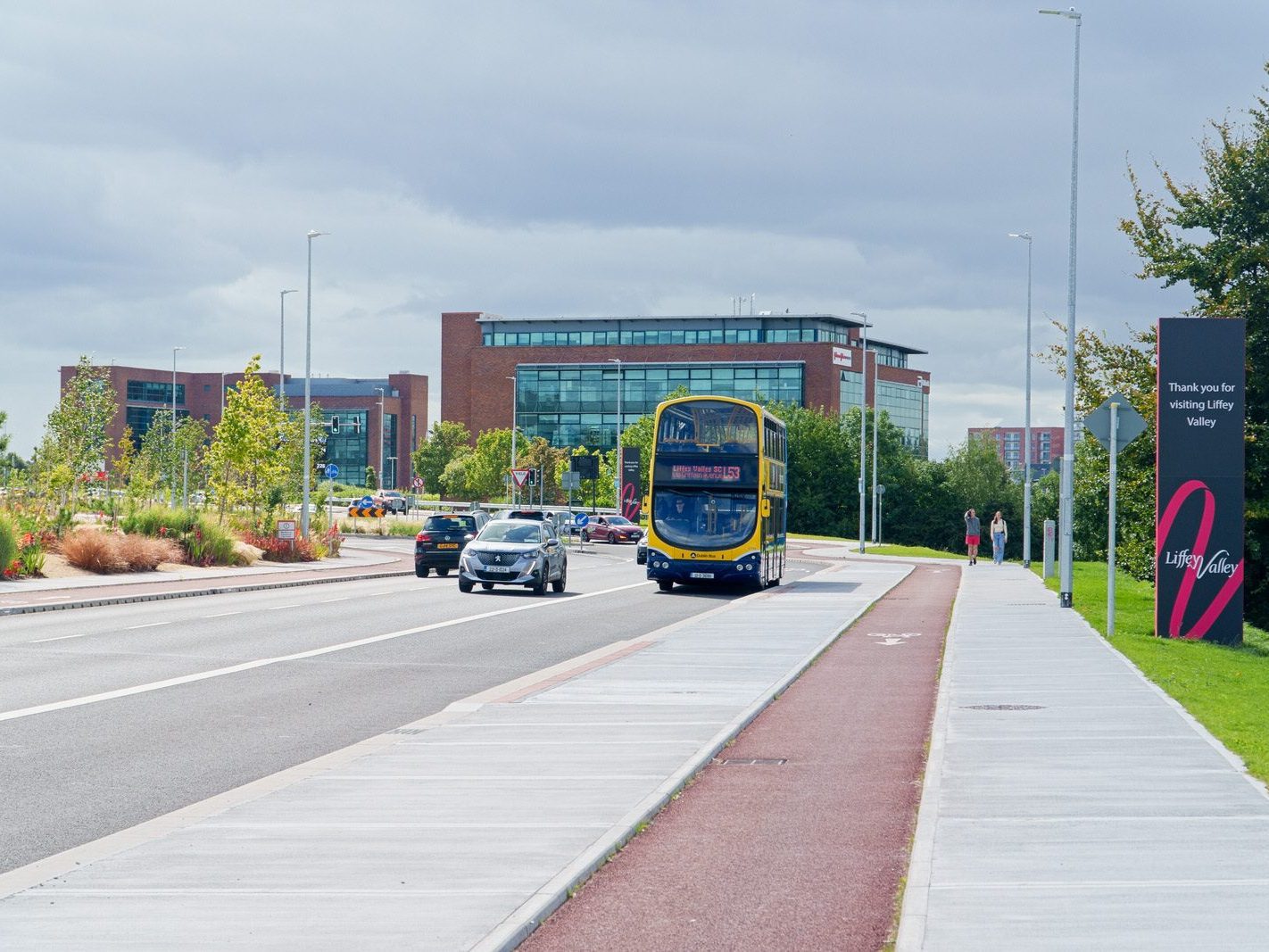 THE NEW BUS PLAZA THAT I DID NOT KNOW ABOUT [AT LIFFEY VALLEY SHOPPING CENTRE] 016