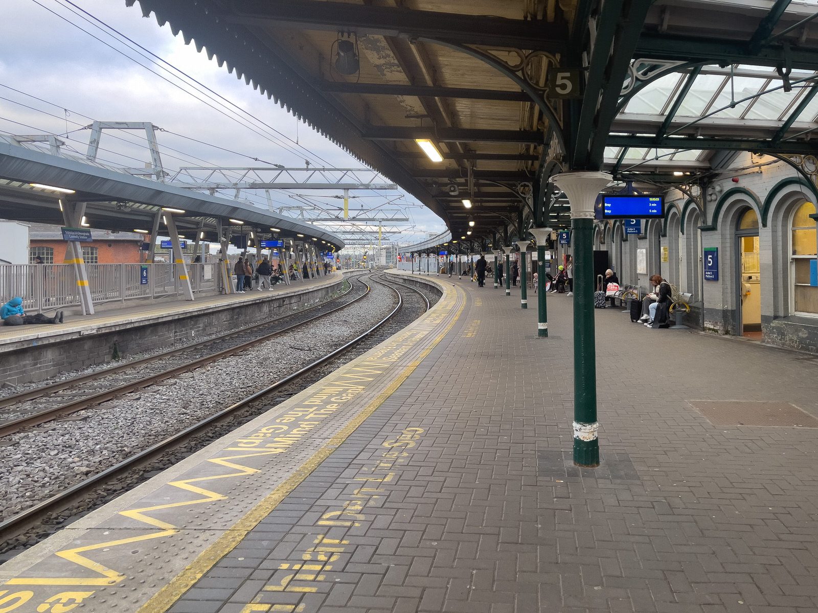 AS THE BUS AND TRAM SERVICES WERE SUSPENDED IN THE CITY CENTRE [I WENT TO CONNOLLY STATION AND TRAVELLED BY DART]-225397-1