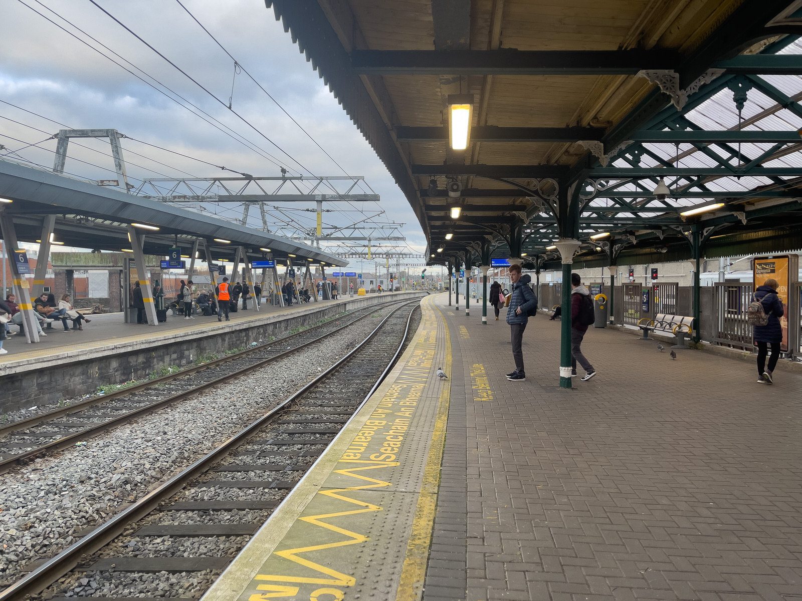 AS THE BUS AND TRAM SERVICES WERE SUSPENDED IN THE CITY CENTRE [I WENT TO CONNOLLY STATION AND TRAVELLED BY DART]-225400-1