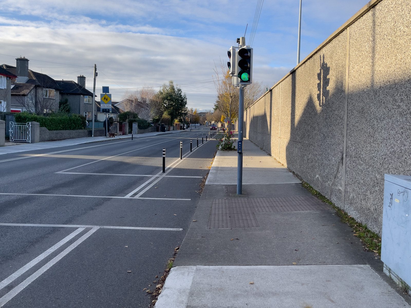 MY FIRST DAY WITHOUT THE 17 BUS SERVICE [WALK FROM S4 BUS STOP IN UCD TO ROEBUCK ROAD]-225593-1