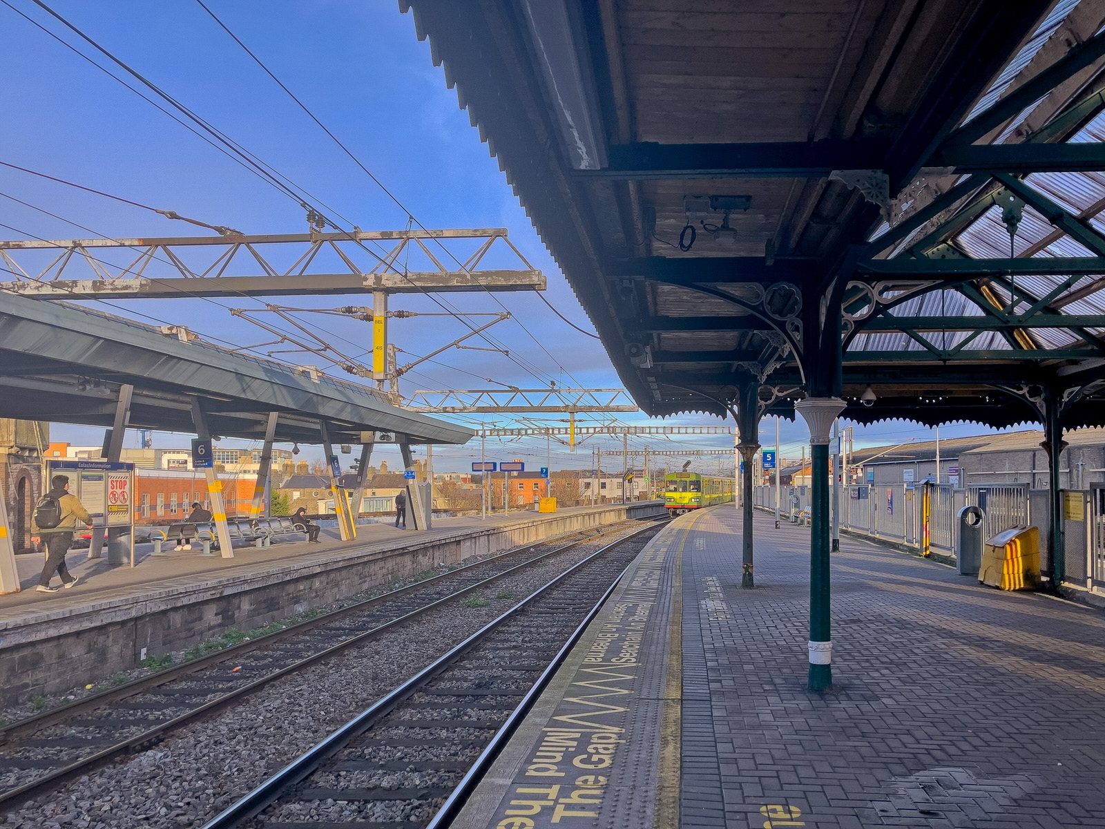 CONNOLLY TRAIN STATION [DECEMBER 2023]-226008-1