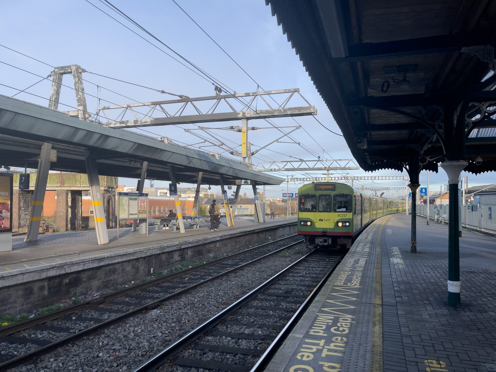 CONNOLLY TRAIN STATION [DECEMBER 2023]-226010-1