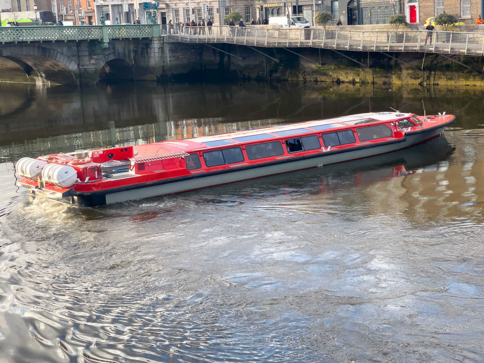 I HAD NOTHING BETTER TO DO [SO I PHOTOGRAPHED THE SPIRIT OF THE DOCKLANDS TURNING ON THE RIVER LIFFEY]-229456-1
