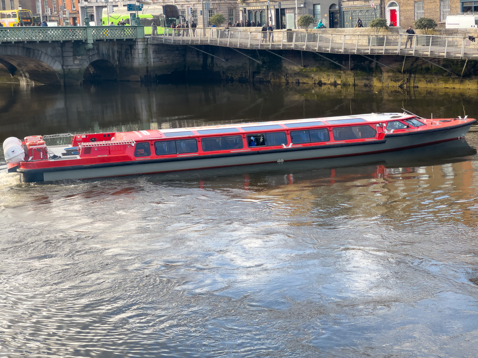 I HAD NOTHING BETTER TO DO [SO I PHOTOGRAPHED THE SPIRIT OF THE DOCKLANDS TURNING ON THE RIVER LIFFEY]-229459-1