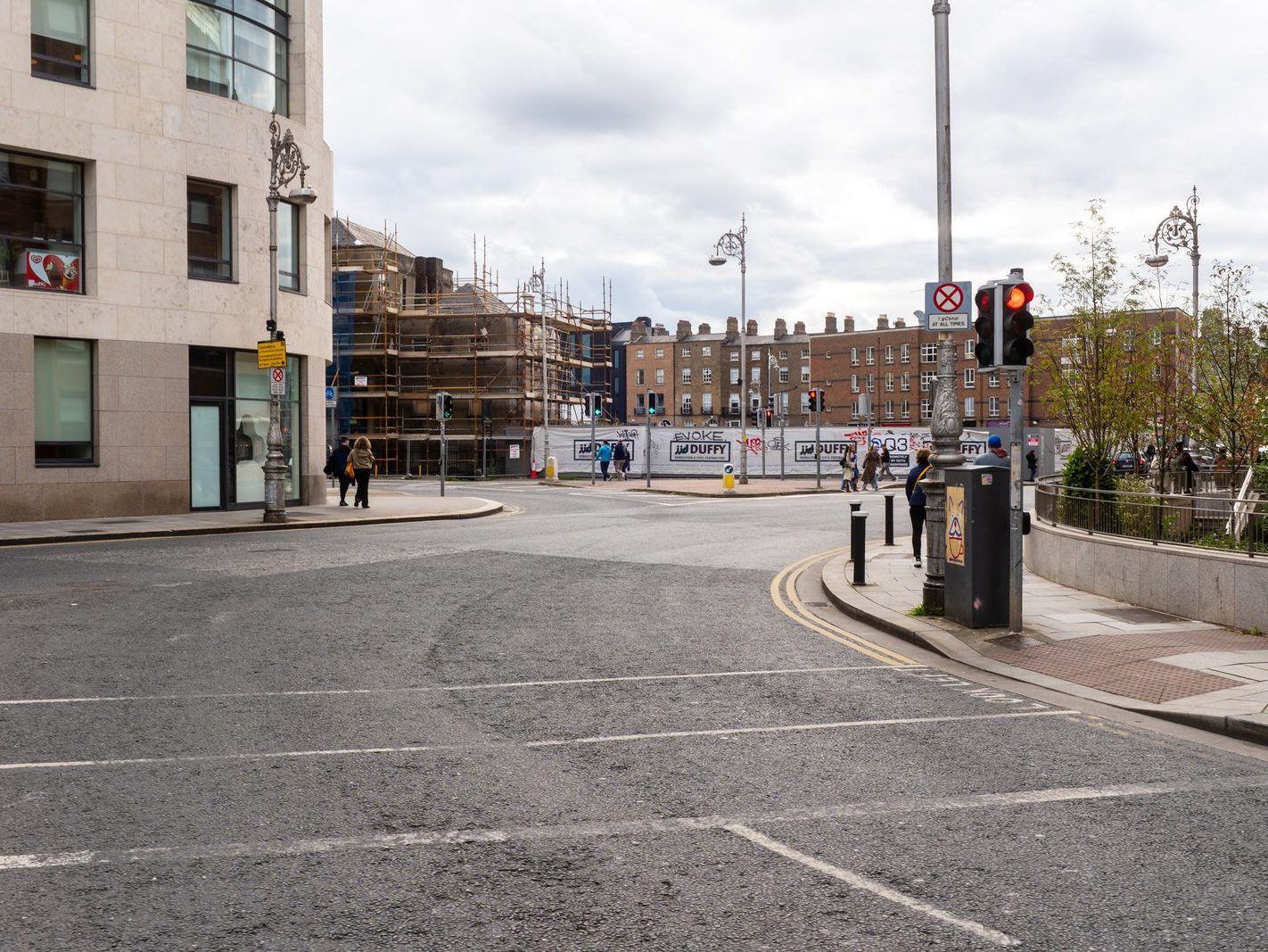 THE LUAS TRAM STOP ON HARCOURT STREET [OUTSIDE WHAT WAS ONCE AN IMPORTANT TRAIN STATION]-242035-1