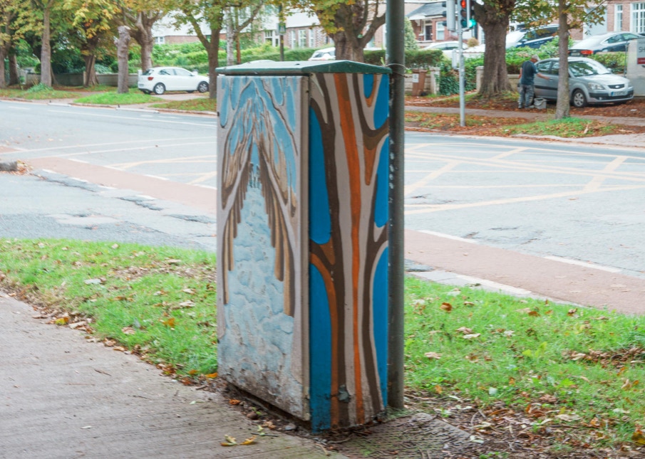 PAINT-A-BOX STREET ART BY TRACEY DALTON [GRIFFITH AVENUE SEPTEMBER 2023] 001
