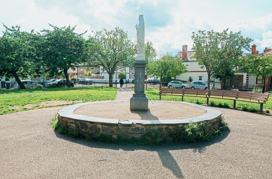 MARIAN STATUE ERECTED IN 1955