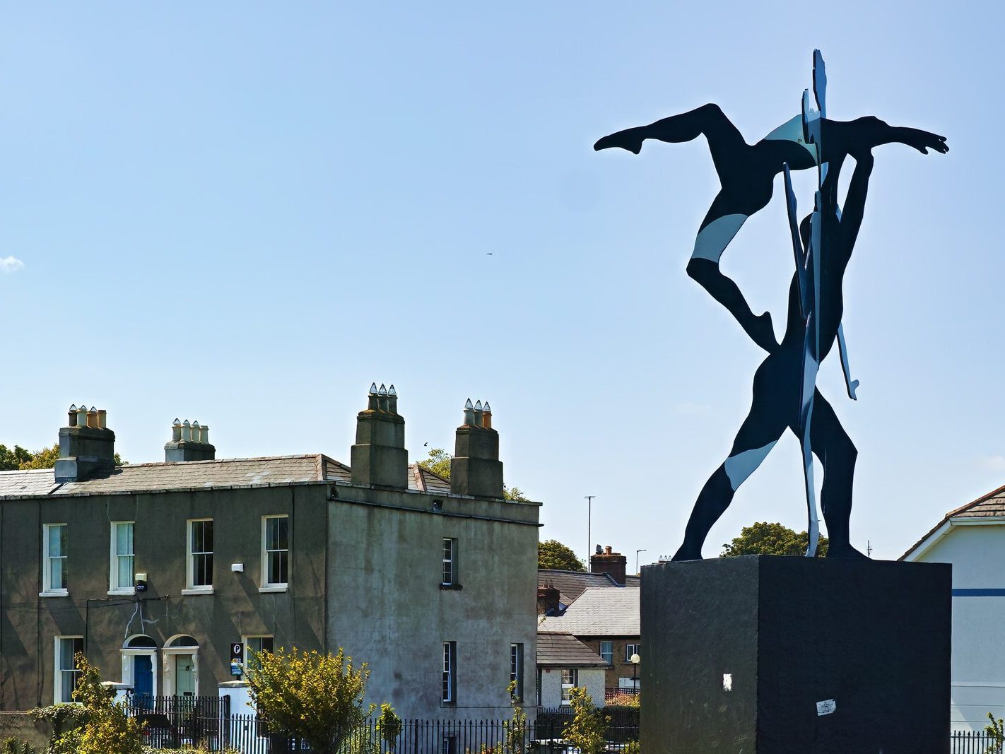 DANNY MacCARTHY'S CUT OUT PEOPLE [THIS SCULPTURE CAN BE FOUND IN BLACKROCK PARK] 001