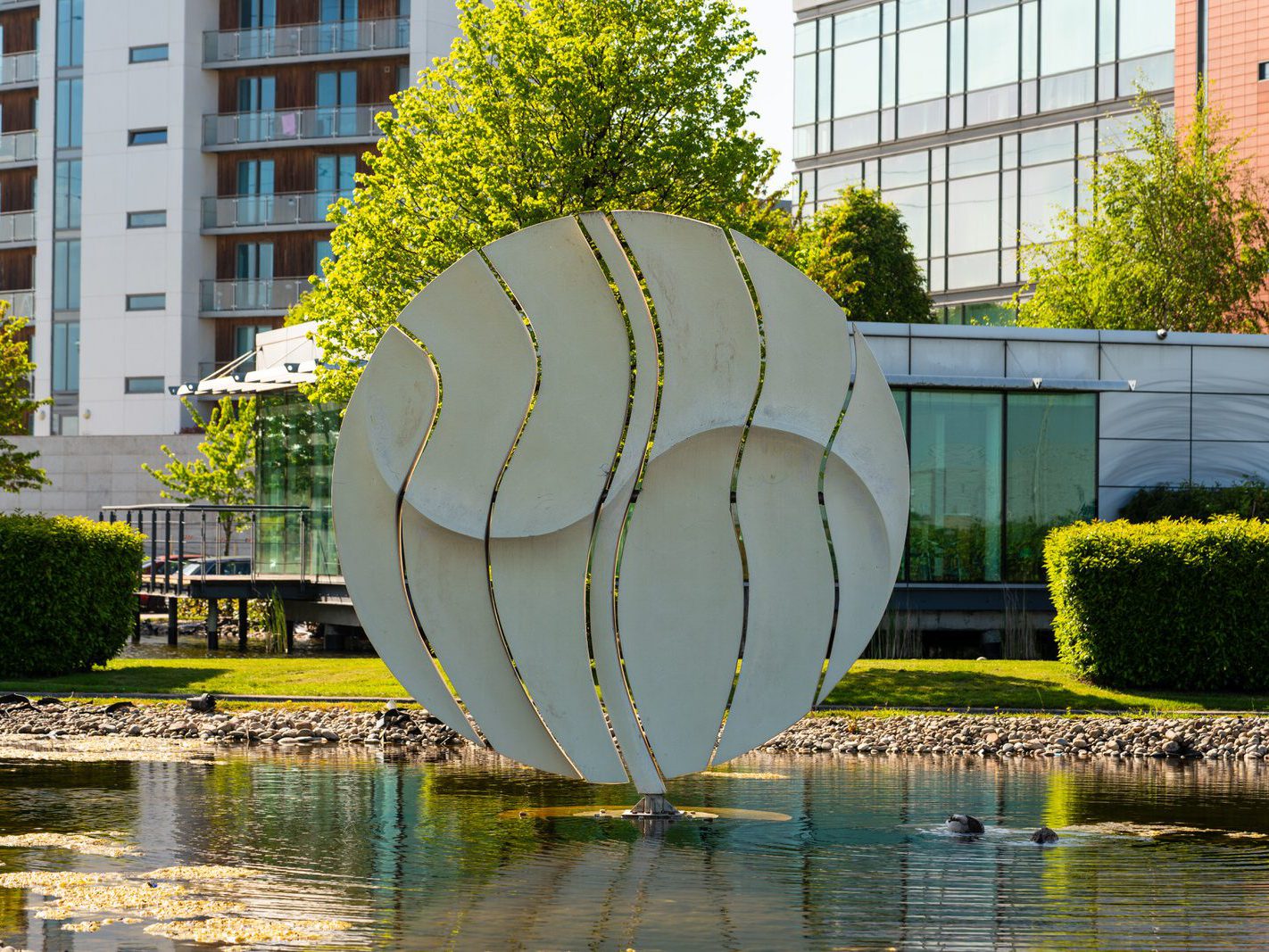 POISE IS A SCULPTURE BY ANGELA CONNER [PARK WEST BUSINESS PARK DUBLIN MAY 2017]-244098-1