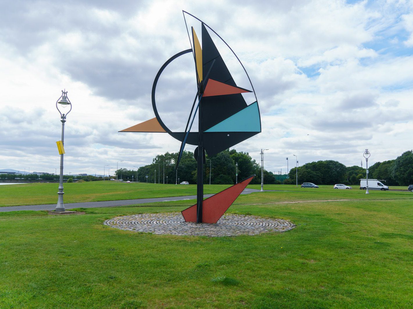 WIND SAIL SCULPTURE BY EAMON O’DOHERTY [ALFIE BYRNE ROAD CLONTARF]-244441-1