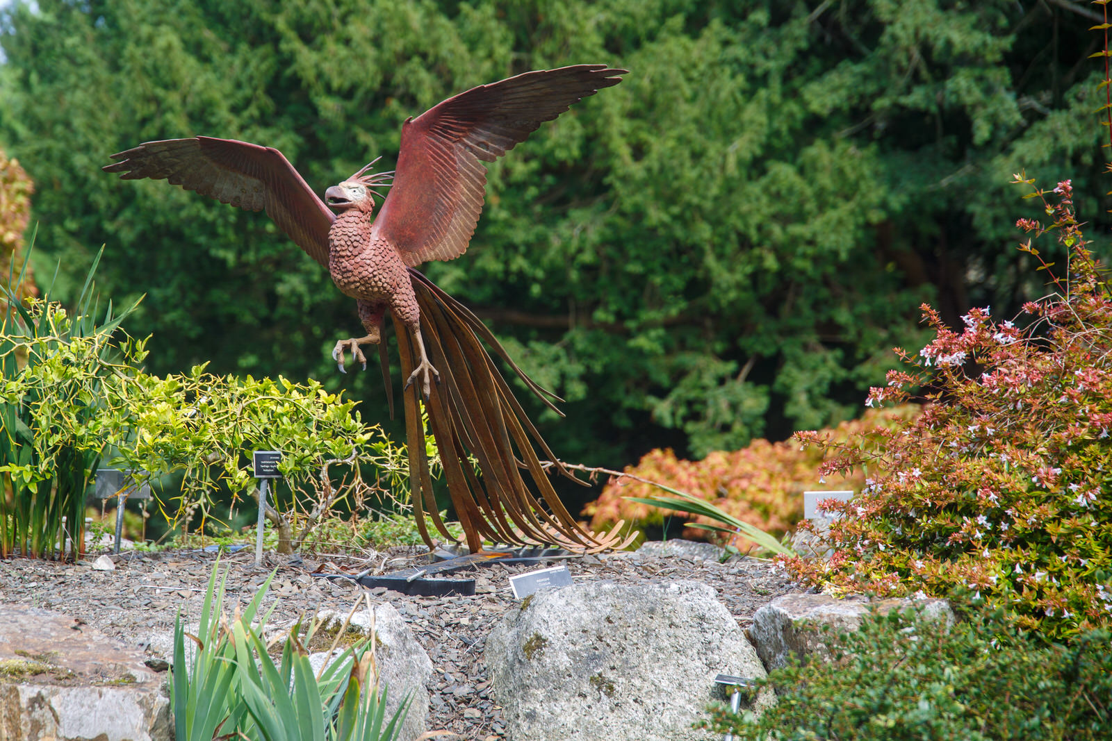 PHOENIX RISING BY MICHAEL CHARLES KEANE [SCULPTURE IN CONTEXT 2023 PREVIEW 2 SEPTEMBER 2023] 003