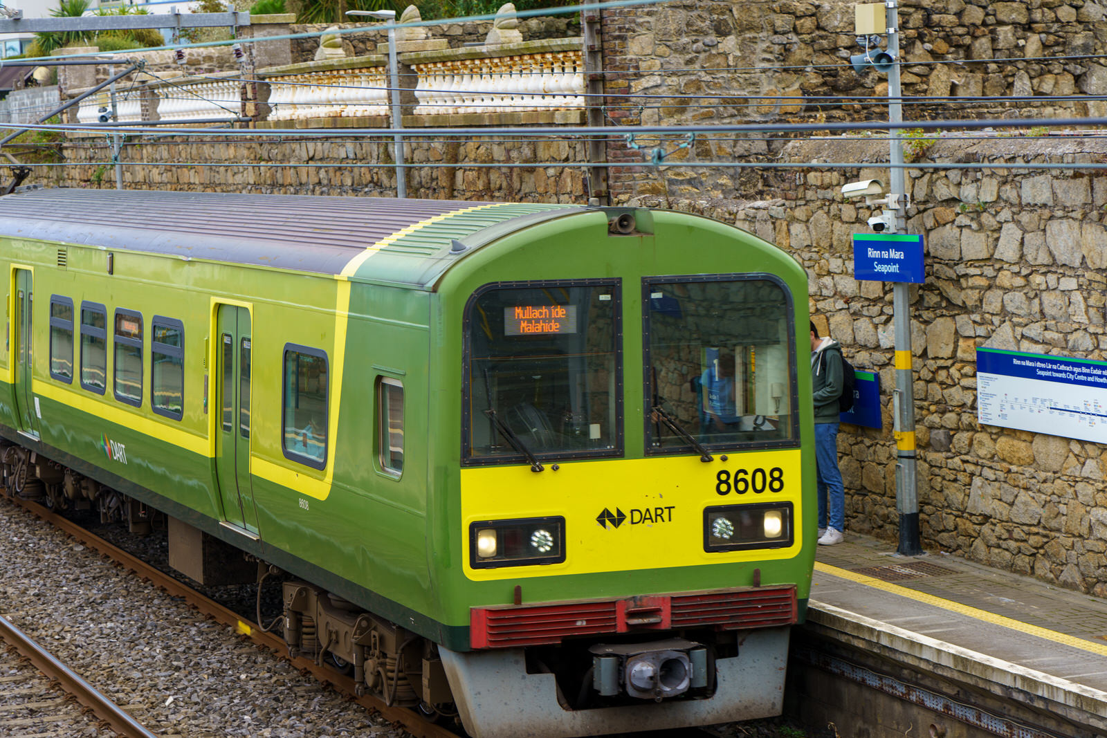 SEAPOINT TRAIN STATION