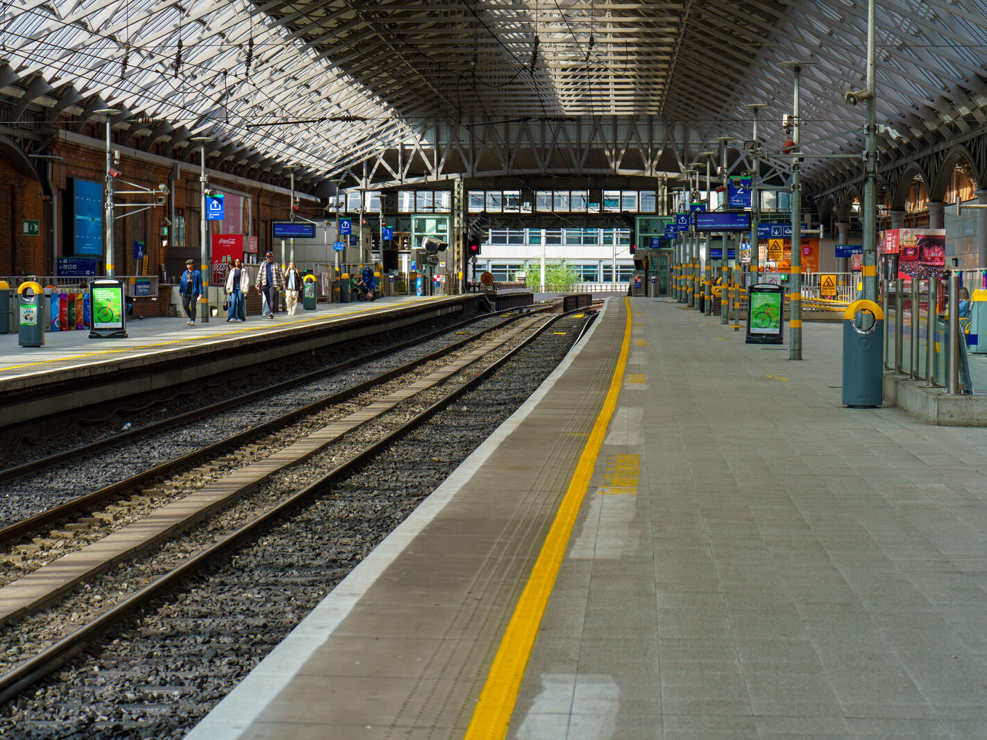 PEARSE [THE BUSIEST COMMUTER STATION IN IRELAND]-241604-1