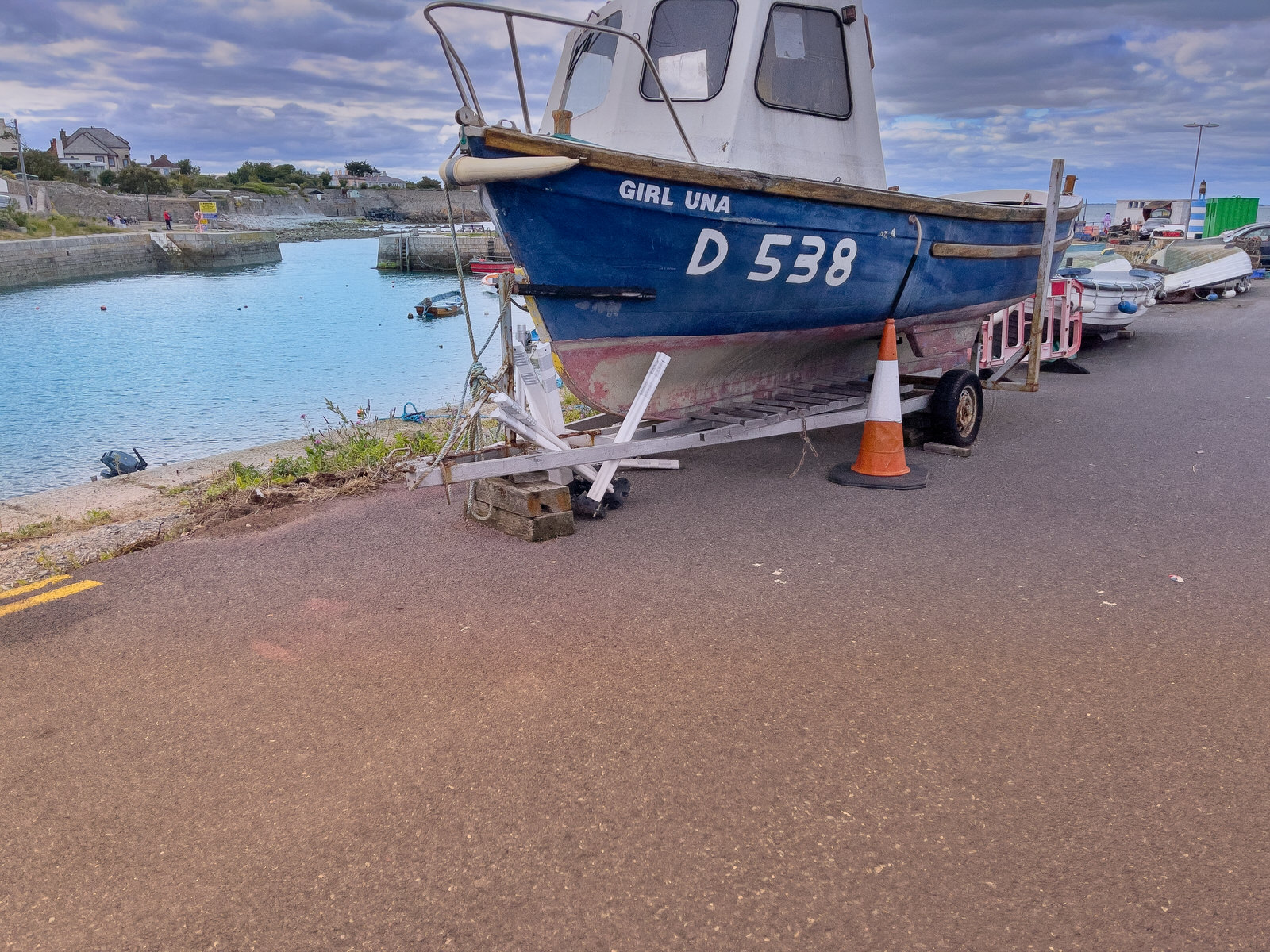 BULLOCK HARBOUR IN DALKEY [LEGACY PHOTO COLLECTION 3 JULY 2022]-243898-1