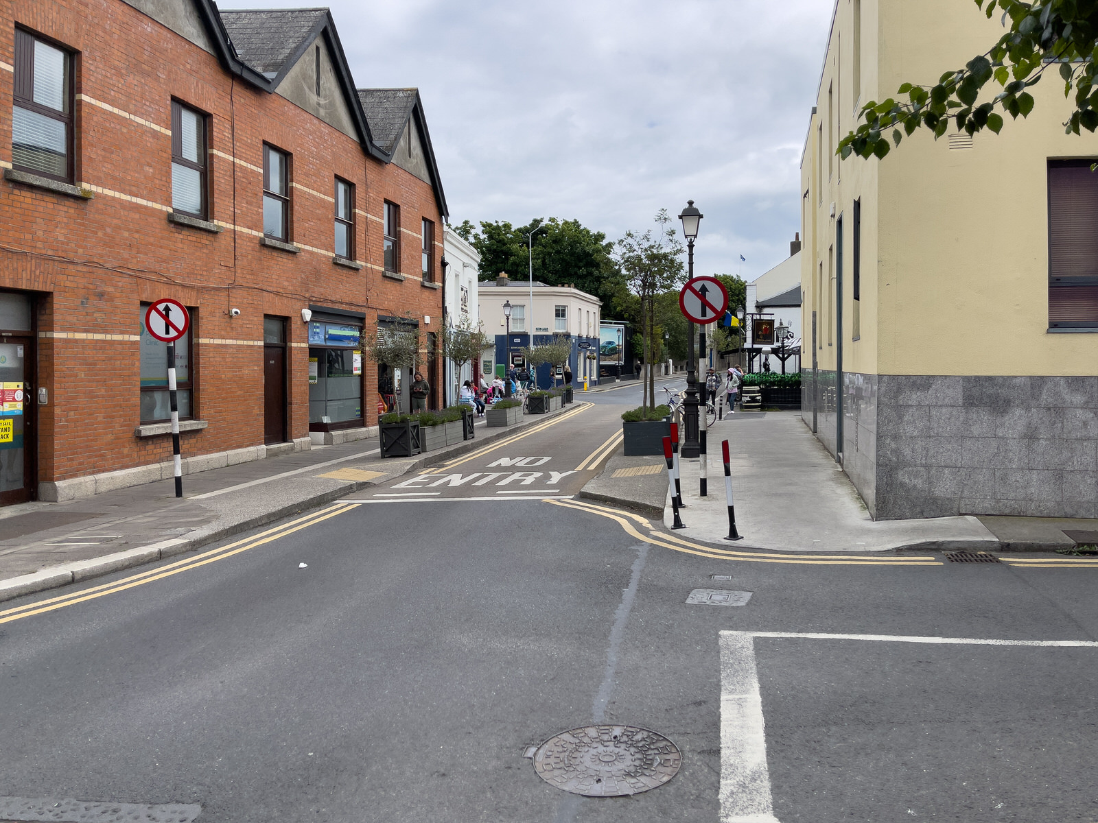 DALKEY A SOUTH DUBLIN VILLAGE [IS IT BETTER THAN MALAHIDE]-243954-1